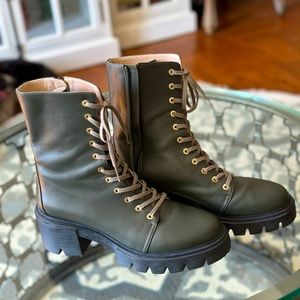 Stuart Whitzman boots - brand new